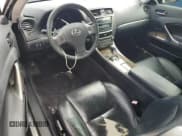 ✅ 2011 Lexus IS 250 C • VIN: JTHFF2C20B2516317 • Lot: 82007455. Wystawiony na Copart z przebiegiem 138 172 mil. Bezpłatny archiwum sprzedaży aukcyjnych z USA i szczegółowy raport historii pojazdu na DreamBid. Zdjęcie 8.