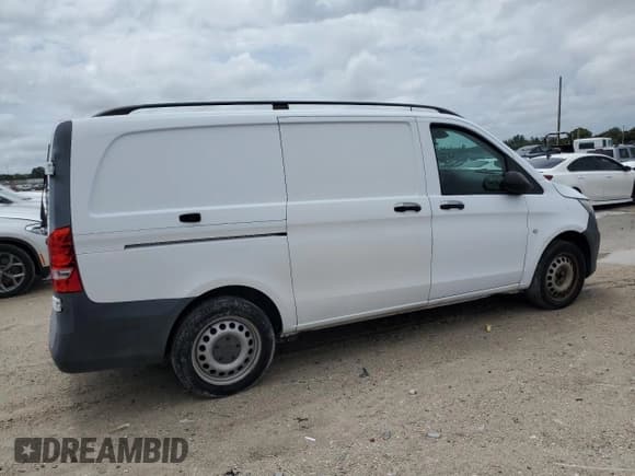 ✅ 2016 Mercedes-Benz Metris Cargo • VIN: WD3PG2EA9G3095832 • Lot: 56559465. Listed on Copart with 113,343 mi. Free auction sales archive from the USA and detailed vehicle history report at DreamBid. Image 3.
