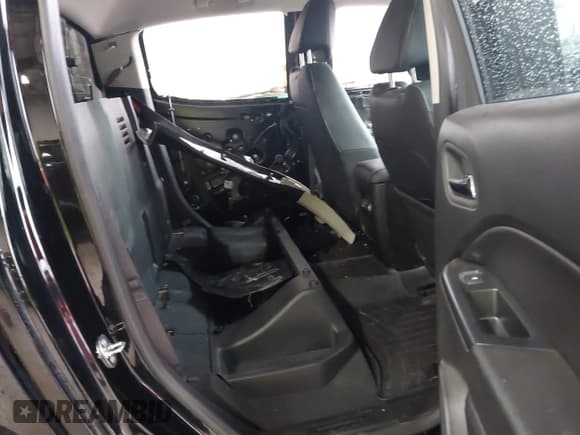 ✅ 2021 Chevrolet Colorado 4WD ZR2 • VIN: 1GCGTEEN6M1196114 • Lot: 43597824. Listed on IAAI with 84,808 mi. Free auction sales archive from the USA and detailed vehicle history report at DreamBid. Image 8.