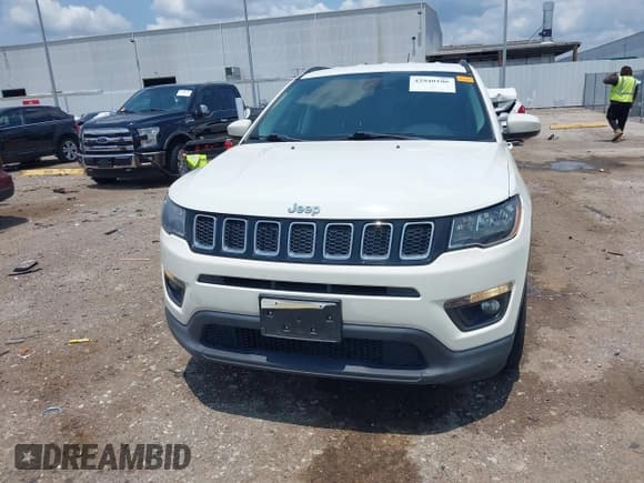 ✅ 2018 Jeep Compass Altitude • VIN: 3C4NJCBB9JT226478 • Lot: 42940106. Listed on IAAI with 80,827 mi. Free auction sales archive from the USA and detailed vehicle history report at DreamBid. Image 12.