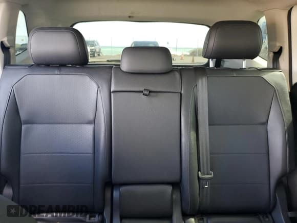 ✅ 2020 Volkswagen Tiguan SE • VIN: 3VV3B7AX0LM092905 • Lot: 81529105. Wystawiony na Copart z przebiegiem 60 130 mil. Bezpłatny archiwum sprzedaży aukcyjnych z USA i szczegółowy raport historii pojazdu na DreamBid. Zdjęcie 10.