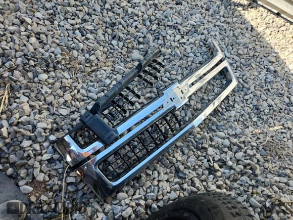 ✅ 2009 Chevrolet Silverado 2500HD LTZ • VIN: 1GCHK63679F150942 • Лот: 81745605. Опубликован ранее на Copart с пробегом 222 219 миль. Бесплатный доступ к архиву аукционных продаж из США и подробный отчёт об истории автомобиля на DreamBid. Изображение 12.