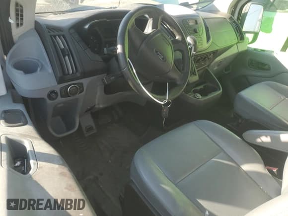 ✅ 2018 Ford Transit • VIN: 1FTYE9ZM9JKA71962 • Lot: 75862024. Listed on Copart with 115,828 mi. Free auction sales archive from the USA and detailed vehicle history report at DreamBid. Image 8.