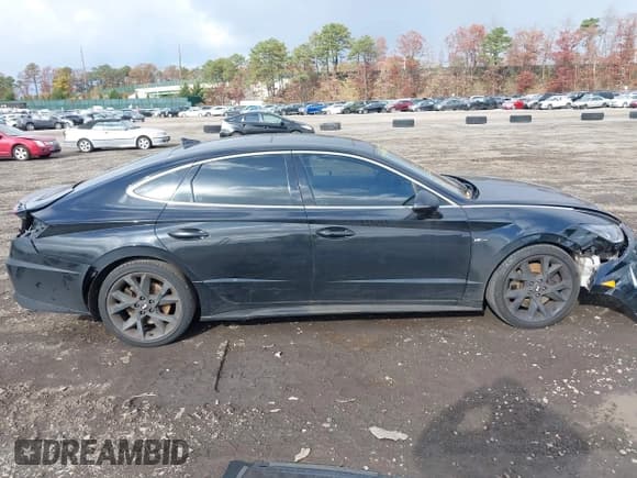 ✅ 2022 Hyundai Sonata N Line Night Edition • VIN: 5NPEK4JC3NH146676 • Lot: 43614671. Listed on IAAI with 67,878 mi. Free auction sales archive from the USA and detailed vehicle history report at DreamBid. Image 13.