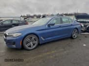 ✅ 2021 BMW 5 Series 530i xDrive • VIN: WBA13BJ00MWW91004 • Лот: 94255405. Опубликован ранее на Copart с пробегом 48 913 миль. Бесплатный доступ к архиву аукционных продаж из США и подробный отчёт об истории автомобиля на DreamBid. Изображение 1.