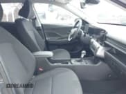 ✅ 2024 Hyundai Kona SEL • VIN: KM8HBCAB4RU104684 • Лот: 41354883. Опубликован ранее на IAAI с пробегом 5 122 миль. Бесплатный доступ к архиву аукционных продаж из США и подробный отчёт об истории автомобиля на DreamBid. Изображение 5.