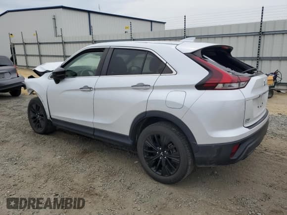 ✅ 2022 Mitsubishi Eclipse Cross LE • VIN: JA4ASVAA1NZ013596 • Lot: 62138864. Listed on Copart with 22,683 mi. Free auction sales archive from the USA and detailed vehicle history report at DreamBid. Image 2.