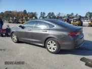 ✅ 2015 Chrysler 200 Limited • VIN: 1C3CCCAB6FN693811 • Lot: 91445565. Wystawiony na Copart z przebiegiem 172 566 mil. Bezpłatny archiwum sprzedaży aukcyjnych z USA i szczegółowy raport historii pojazdu na DreamBid. Zdjęcie 2.