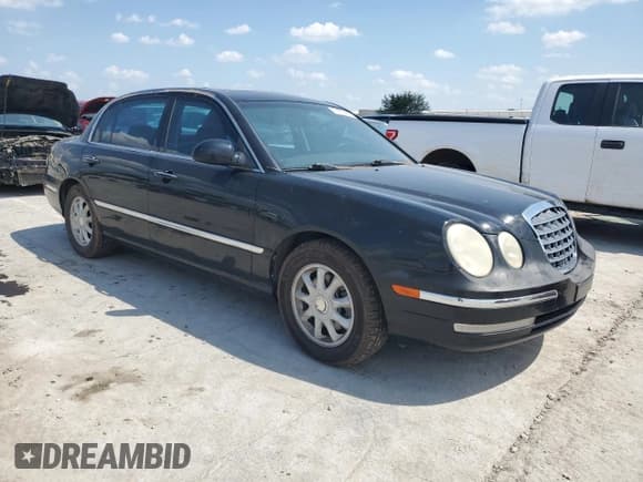 ✅ 2004 Kia Amanti • VIN: KNALD124745022218 • Lot: 67812965. Listed on Copart with 144,696 mi. Free auction sales archive from the USA and detailed vehicle history report at DreamBid. Image 4.