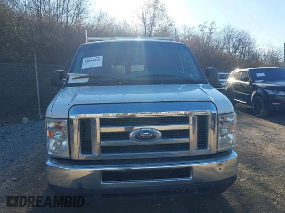 ✅ 2013 Ford Econoline Cargo Commercial • VIN: 1FTNE2EWXDDA80633 • Lot: 43884440. Wystawiony na IAAI z przebiegiem 161 411 mil. Bezpłatny archiwum sprzedaży aukcyjnych z USA i szczegółowy raport historii pojazdu na DreamBid. Zdjęcie 13.