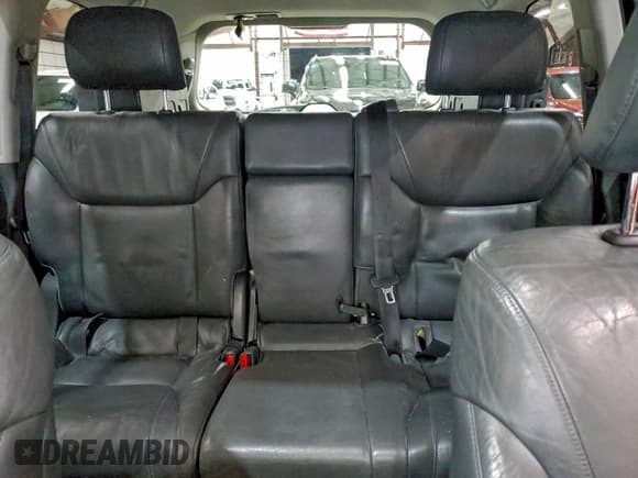✅ 2009 Lexus LX 570 • VIN: JTJHY00WX94028584 • Lot: 93940385. Listed on Copart with 212,077 mi. Free auction sales archive from the USA and detailed vehicle history report at DreamBid. Image 10.