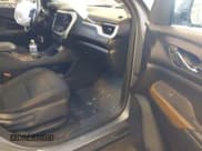 ✅ 2020 GMC Acadia SLE • VIN: 1GKKNKLS2LZ186745 • Лот: 42190716. Опубликован ранее на IAAI с пробегом 59 198 миль. Бесплатный доступ к архиву аукционных продаж из США и подробный отчёт об истории автомобиля на DreamBid. Изображение 5.