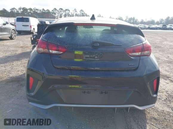 2019 Hyundai Veloster Turbo z VIN KMHTH6AB9KU005942, wystawiony jako IAAI lot #41565229 z przebiegiem 91 788 mil mil oraz . Historia ofert i sprzedaży dostępna na DreamBid. Obrazek 16.
