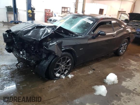✅ 2018 Dodge Challenger GT • VIN: 2C3CDZGG4JH256572 • Lot: 36636473. Wystawiony na Copart z przebiegiem 116 857 mil. Bezpłatny archiwum sprzedaży aukcyjnych z USA i szczegółowy raport historii pojazdu na DreamBid. Zdjęcie 1.