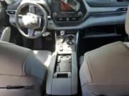 ✅ 2020 Toyota Highlander Limited • VIN: 5TDDZRBH1LS046209 • Lot: 64237825. Wystawiony na Copart z przebiegiem Nie podano. Bezpłatny archiwum sprzedaży aukcyjnych z USA i szczegółowy raport historii pojazdu na DreamBid. Zdjęcie 8.