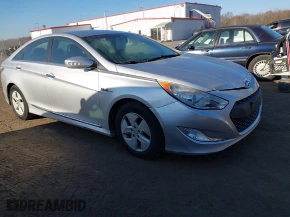 ✅ 2012 Hyundai Sonata Hybrid • VIN: KMHEC4A44CA059312 • Лот: 43703317. Опубликован ранее на IAAI с пробегом 117 598 миль. Бесплатный доступ к архиву аукционных продаж из США и подробный отчёт об истории автомобиля на DreamBid. Изображение 1.