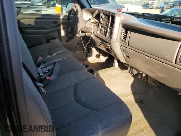 ✅ 2004 Chevrolet Silverado 1500 LS • VIN: 1GCEC14V44Z156794 • Лот: 91131045. Опубликован ранее на Copart с пробегом 259 878 миль. Бесплатный доступ к архиву аукционных продаж из США и подробный отчёт об истории автомобиля на DreamBid. Изображение 10.