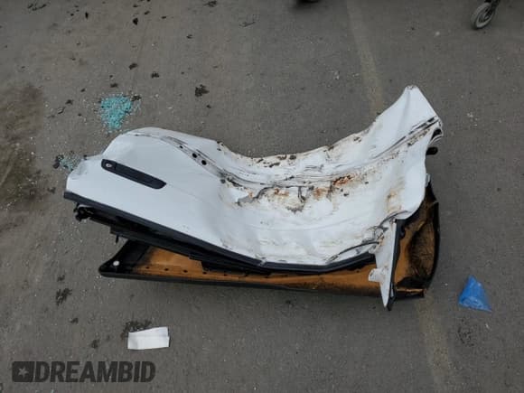 ✅ 1999 BMW 3 Series M3 • VIN: WBSBG9332XEY80431 • Lot: 86556974. Wystawiony na Copart z przebiegiem Nie podano. Bezpłatny archiwum sprzedaży aukcyjnych z USA i szczegółowy raport historii pojazdu na DreamBid. Zdjęcie 14.