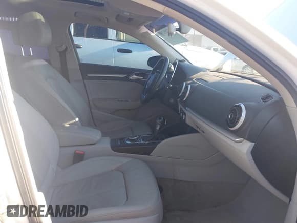 ✅ 2016 Audi A3 Premium • VIN: WAUA7GFF7G1057737 • Lot: 43255290. Listed on IAAI with 139,022 mi. Free auction sales archive from the USA and detailed vehicle history report at DreamBid. Image 5.