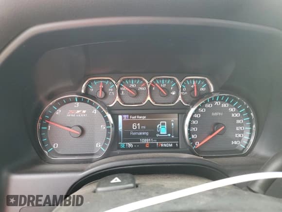 ✅ 2016 Chevrolet Silverado 2500HD LT • VIN: 1GC1KVEG6GF303941 • Lot: 65671285. Wystawiony na Copart z przebiegiem 108 911 mil. Bezpłatny archiwum sprzedaży aukcyjnych z USA i szczegółowy raport historii pojazdu na DreamBid. Zdjęcie 9.