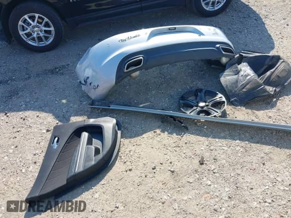 2022 Dodge Charger SXT with VIN 2C3CDXBG6NH231383, listed as a IAAI auction lot 43122779 with 36,162 mi miles and . Bid and sale history available at DreamBid. Image 12.