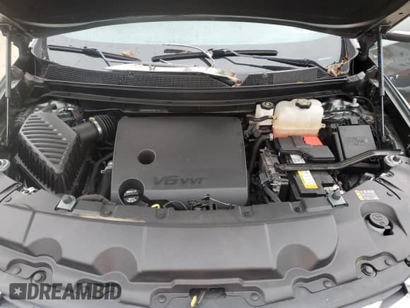 ✅ 2023 Chevrolet Traverse LT Cloth • VIN: 1GNERGKW0PJ297112 • Lot: 70642385. Listed on Copart with 39,294 mi. Free auction sales archive from the USA and detailed vehicle history report at DreamBid. Image 12.