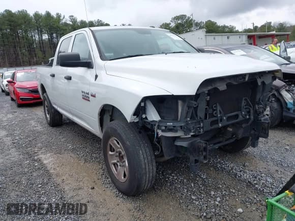 ✅ 2018 Ram 2500 Tradesman • VIN: 3C6UR4CJ5JG313018 • Lot: 41757482. Listed on IAAI with 189,507 mi. Free auction sales archive from the USA and detailed vehicle history report at DreamBid. Image 1.