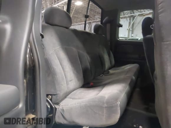 ✅ 2000 Chevrolet Silverado 2500 LS • VIN: 1GCGK29U6YE264199 • Лот: 42464527. Опубликован ранее на IAAI с пробегом 71 970 миль. Бесплатный доступ к архиву аукционных продаж из США и подробный отчёт об истории автомобиля на DreamBid. Изображение 8.