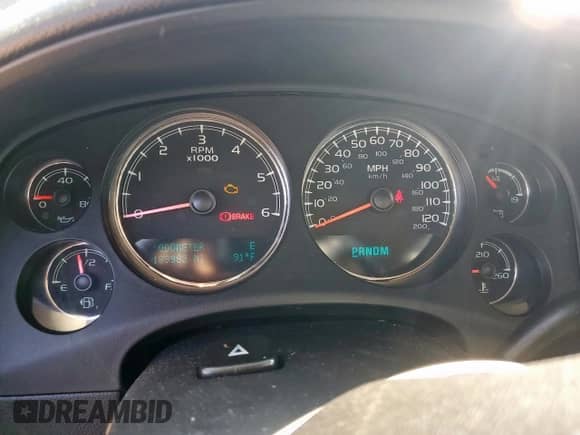 2012 Chevrolet Tahoe LT с VIN 1GNSCBE01CR146712, выставлен на аукционе Copart как лот 85177005 с пробегом 189 982 миль миль и Списание • Salvage title. История ставок и продаж доступна на DreamBid. Изображение 9.