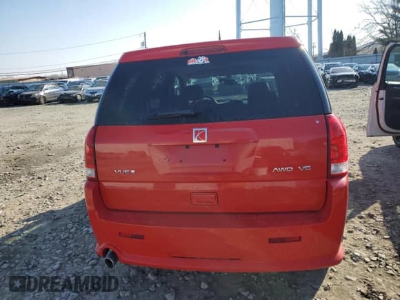 ✅ 2006 Saturn VUE • VIN: 5GZCZ634X6S858768 • Lot: 41512485. Wystawiony na Copart z przebiegiem 174 796 mil. Bezpłatny archiwum sprzedaży aukcyjnych z USA i szczegółowy raport historii pojazdu na DreamBid. Zdjęcie 6.