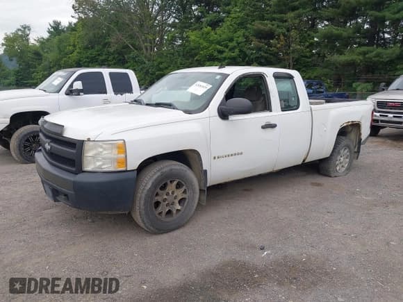 ✅ 2007 Chevrolet Silverado 1500 Work Truck • VIN: 1GCEC19X67Z647639 • Lot: 42681029. Listed on IAAI with 342,106 mi. Free auction sales archive from the USA and detailed vehicle history report at DreamBid. Image 2.