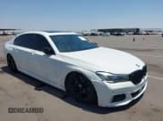 ✅ 2016 BMW 7 Series 740i • VIN: WBA7E2C50GG504050 • Lot: 42498517. Wystawiony na IAAI z przebiegiem 79 427 mil. Bezpłatny archiwum sprzedaży aukcyjnych z USA i szczegółowy raport historii pojazdu na DreamBid. Zdjęcie 1.