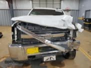 ✅ 2016 Chevrolet Silverado 2500HD Work Truck • VIN: 1GC1CUEG0GF199048 • Lot: 48005425. Wystawiony na Copart z przebiegiem Nie podano. Bezpłatny archiwum sprzedaży aukcyjnych z USA i szczegółowy raport historii pojazdu na DreamBid. Zdjęcie 5.