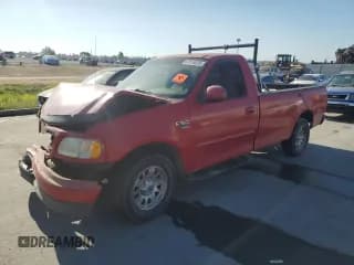 ✅ 2001 Ford F-150 XL • VIN: 1FTRF17L71NA91767 • Lot: 67615075. Wystawiony na Copart z przebiegiem Nie podano. Bezpłatny archiwum sprzedaży aukcyjnych z USA i szczegółowy raport historii pojazdu na DreamBid. Zdjęcie 1.