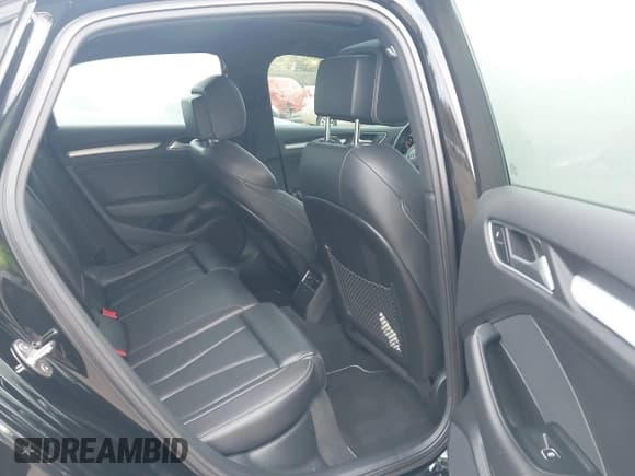 ✅ 2016 Audi S3 Premium Plus • VIN: WAUB1GFF4G1096405 • Lot: 43510317. Wystawiony na IAAI z przebiegiem 64 133 mil. Bezpłatny archiwum sprzedaży aukcyjnych z USA i szczegółowy raport historii pojazdu na DreamBid. Zdjęcie 8.