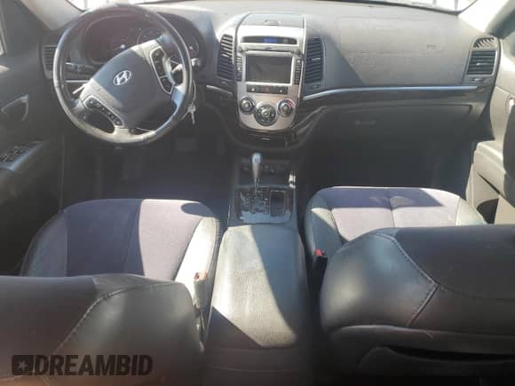 2010 Hyundai Santa Fe SE с VIN 5NMSHDAG5AH356708, выставлен на аукционе Copart как лот 73495784 с пробегом 156 961 миль миль и Чистый • Clean title. История ставок и продаж доступна на DreamBid. Изображение 8.