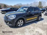 ✅ 2017 MINI Countryman Cooper • VIN: WMZYV5C37H3E01405 • Lot: 52436335. Wystawiony na Copart z przebiegiem 135 357 mil. Bezpłatny archiwum sprzedaży aukcyjnych z USA i szczegółowy raport historii pojazdu na DreamBid. Zdjęcie 1.