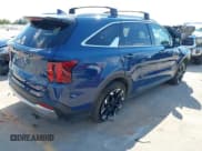 ✅ 2025 Kia Sorento EX • VIN: 5XYRH4JF3SG339455 • Lot: 43363760. Listed on IAAI with 12,414 mi. Free auction sales archive from the USA and detailed vehicle history report at DreamBid. Image 4.