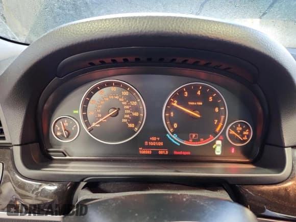 ✅ 2015 BMW 5 Series 528i xDrive • VIN: WBA5A7C59FD622114 • Лот: 82501365. Опубликован ранее на Copart с пробегом 108 593 миль. Бесплатный доступ к архиву аукционных продаж из США и подробный отчёт об истории автомобиля на DreamBid. Изображение 9.