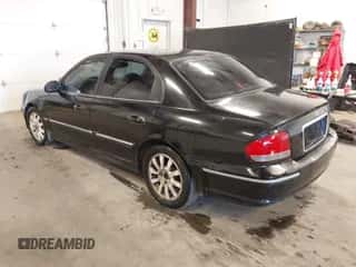 2003 Hyundai Sonata GLS с VIN KMHWF35H33A782779, выставлен на аукционе IAAI как лот 41702937 с пробегом 285 264 миль миль и . История ставок и продаж доступна на DreamBid. Изображение 3.