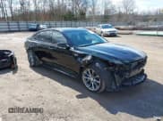 ✅ 2024 Cadillac CT5-V • VIN: 1G6DV5RWXR0105314 • Lot: 41727296. Wystawiony na IAAI z przebiegiem 12 790 mil. Bezpłatny archiwum sprzedaży aukcyjnych z USA i szczegółowy raport historii pojazdu na DreamBid. Zdjęcie 1.