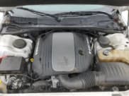 ✅ 2019 Dodge Challenger R/T • VIN: 2C3CDZBT3KH606389 • Lot: 47494673. Wystawiony na Copart z przebiegiem 101 132 mil. Bezpłatny archiwum sprzedaży aukcyjnych z USA i szczegółowy raport historii pojazdu na DreamBid. Zdjęcie 11.