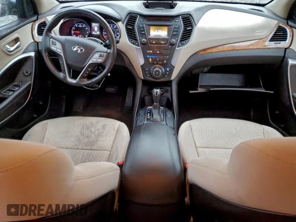 ✅ 2014 Hyundai Santa Fe • VIN: 5XYZU3LB6EG224224 • Лот: 94469115. Опубликован ранее на Copart с пробегом 143 111 миль. Бесплатный доступ к архиву аукционных продаж из США и подробный отчёт об истории автомобиля на DreamBid. Изображение 8.