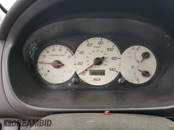 ✅ 2002 Honda Civic Si • VIN: SHHEP33582U302794 • Lot: 43948595. Wystawiony na Copart z przebiegiem 186 433 mil. Bezpłatny archiwum sprzedaży aukcyjnych z USA i szczegółowy raport historii pojazdu na DreamBid. Zdjęcie 9.