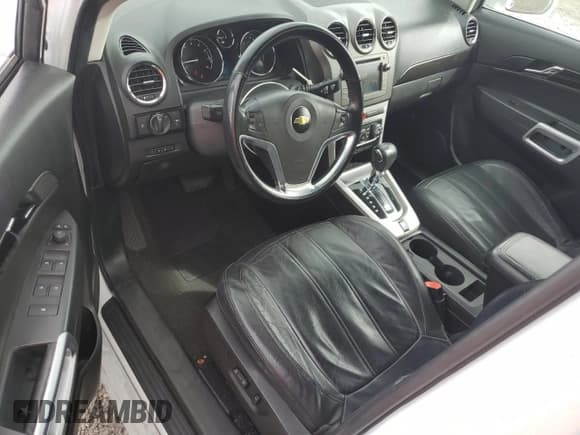 ✅ 2014 Chevrolet Captiva Sport LT • VIN: 3GNAL3EK7ES675911 • Lot: 45866355. Wystawiony na Copart z przebiegiem 115 154 mil. Bezpłatny archiwum sprzedaży aukcyjnych z USA i szczegółowy raport historii pojazdu na DreamBid. Zdjęcie 8.