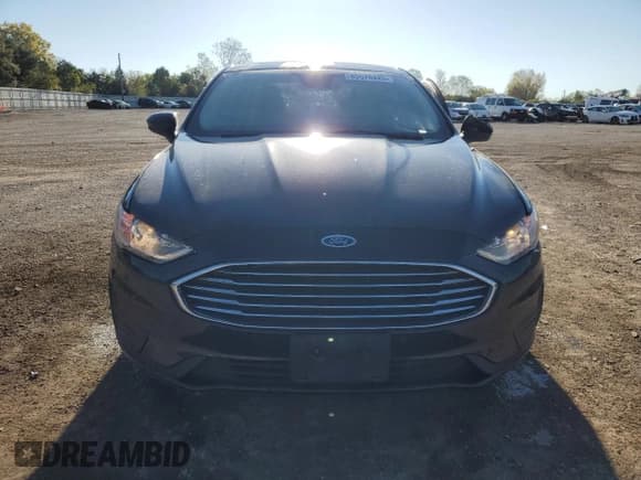 ✅ 2020 Ford Fusion SE • VIN: 3FA6P0T98LR259622 • Lot: 85570425. Listed on Copart with 54,706 mi. Free auction sales archive from the USA and detailed vehicle history report at DreamBid. Image 5.