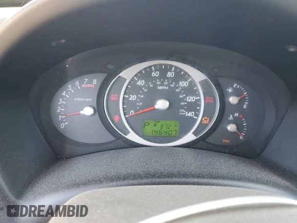 2007 Hyundai Tucson SE z VIN KM8JN72DX7U669440, wystawiony jako Copart lot #82652124 z przebiegiem 146 407 mil mil oraz Szkoda całkowita • Salvage title. Historia ofert i sprzedaży dostępna na DreamBid. Obrazek 9.