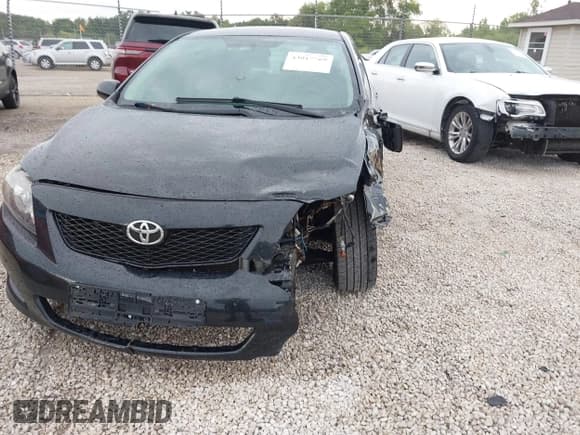 ✅ 2009 Toyota Corolla LE • VIN: JTDBL40E49J011061 • Лот: 43017769. Опубликован ранее на IAAI с пробегом 177 356 миль. Бесплатный доступ к архиву аукционных продаж из США и подробный отчёт об истории автомобиля на DreamBid. Изображение 6.