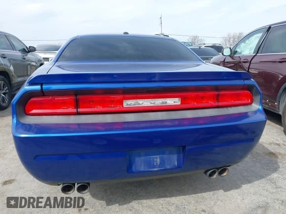 ✅ 2012 Dodge Challenger R/T • VIN: 2C3CDYBT5CH262396 • Lot: 41841844. Wystawiony na IAAI z przebiegiem 100 605 mil. Bezpłatny archiwum sprzedaży aukcyjnych z USA i szczegółowy raport historii pojazdu na DreamBid. Zdjęcie 17.