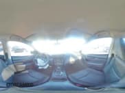 ✅ 2017 Nissan Rogue SV • VIN: KNMAT2MVXHP526975 • Lot: 92634965. Listed on Copart with 121,804 mi. Free auction sales archive from the USA and detailed vehicle history report at DreamBid. Image 16.